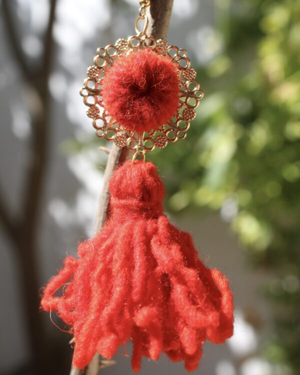 Aretes Pompones Rojos - Image 3