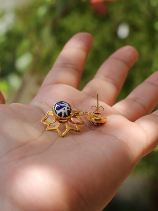 Aretes Chapa de Oro Redondos - Image 2