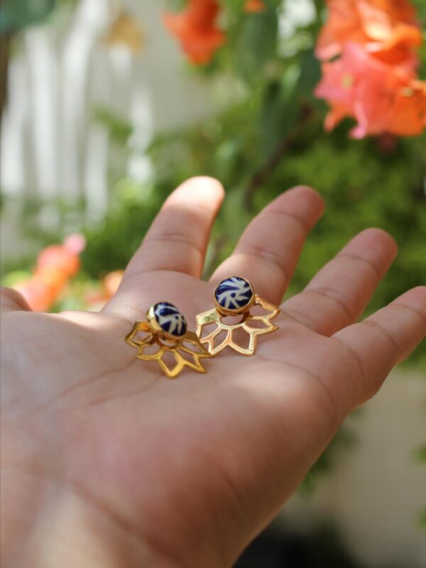 Aretes Chapa de Oro Redondos - Image 3
