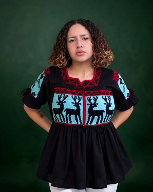 Blusa Negra Venados Verde Jade