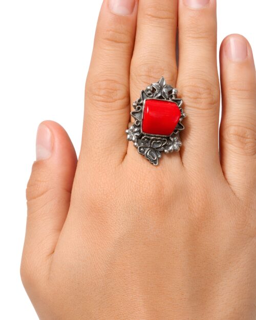 Anillo Coral Flor y Mariposa