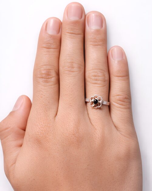 Anillo Flor Circulo Obsidiana